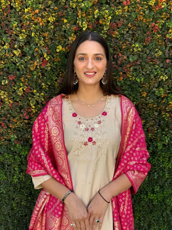 GabaTimes  New Designer Kurti Pant Duppta Set Collection  - M