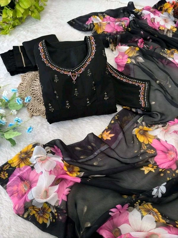 Antique Fashion Kurt Pant Collection  - M