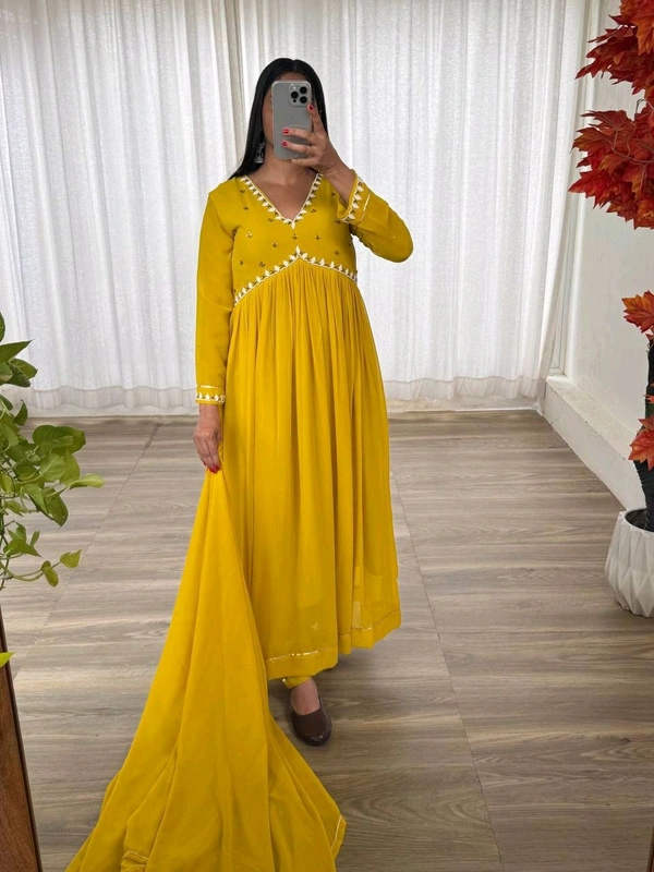 GabaTimes  Alia Cut Style Collection  - colour 2, S