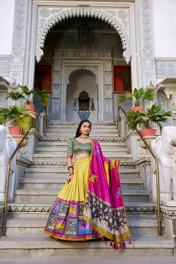 GabaTimes  Lehenga Choli Collection  - colour 4, Blouse Size (Xs), Sttiched Blouse