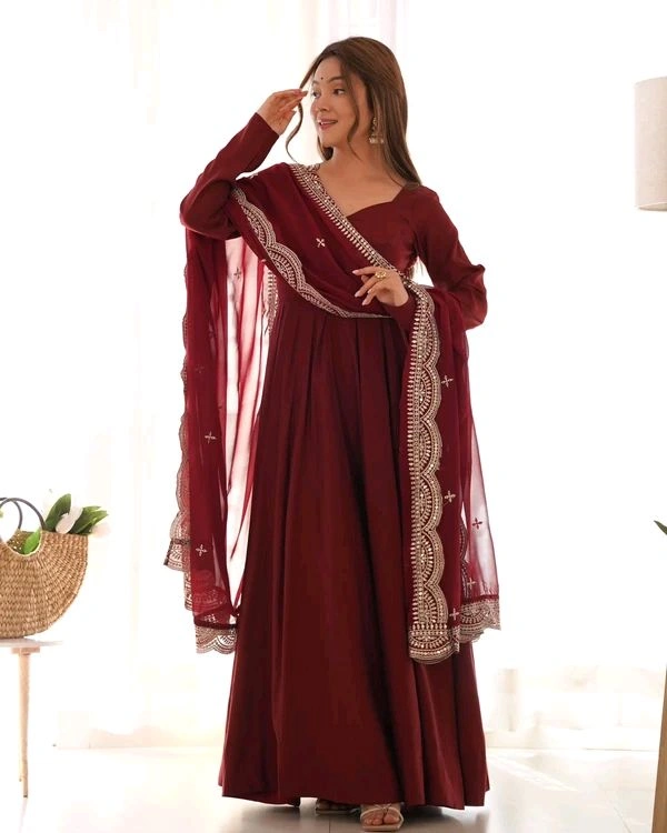 GabaTimes  PURE ROMANSILK CHANDERI FABRIC FULLY FLAIR ANARKALI WITH DUPPTA SET PENT READY TO WEAR - Maroon, Xs