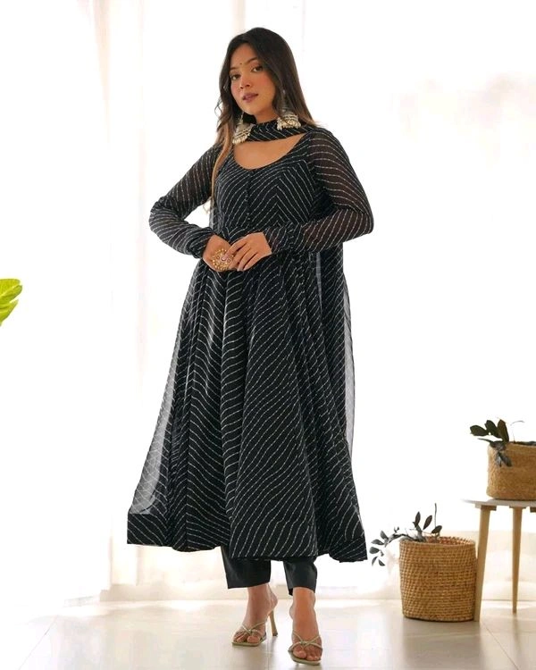 GabaTimes  Anarkali Suit Set  - Black