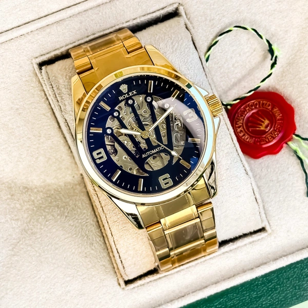 Classic style meets superp functional ;the iconic fluting found on many Rolex classic watches. Have a look on this timepiece - Gold