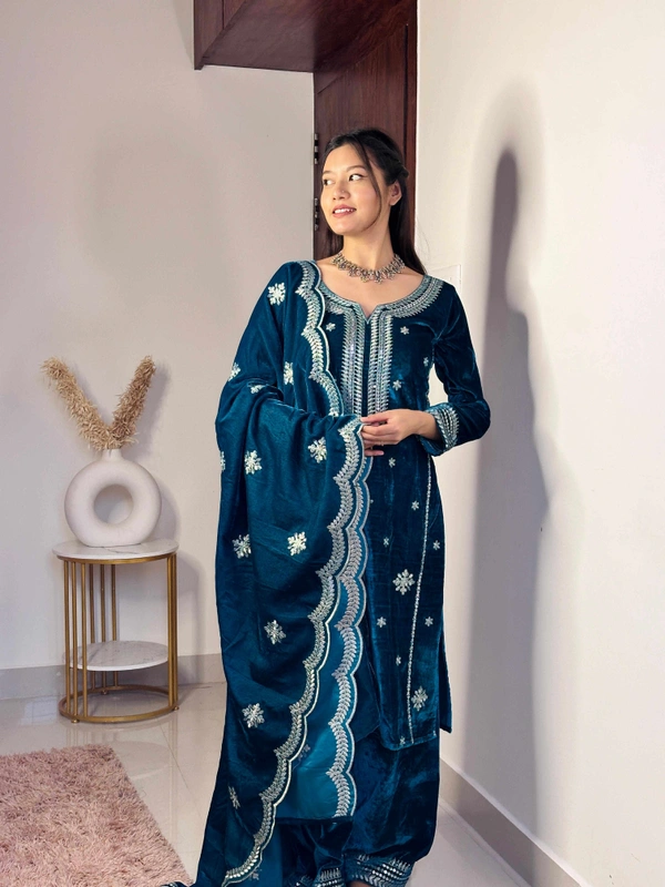 Most Demanding & Beautiful varanga kurta sets