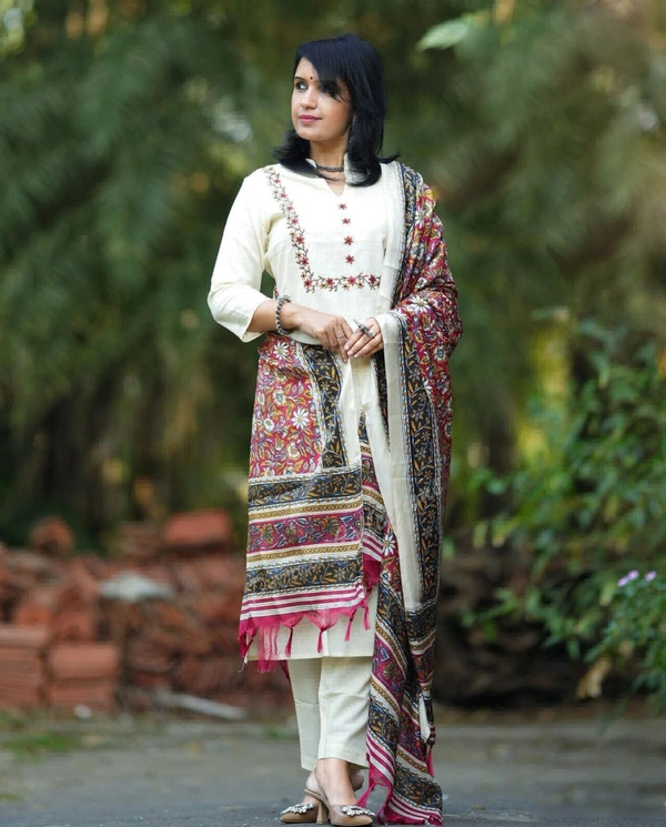 Top Quality Premium Kurta Set For Women  - White