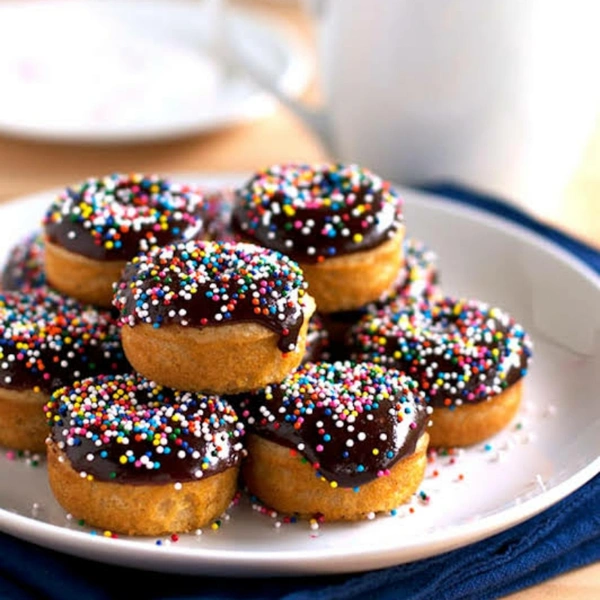 Monginis Pastry- Donut Chocolate