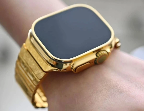Watch 9 Ultra limited edition - with wireless charging, 60FPS display & 2 strapes (Apple Logo) - Gold