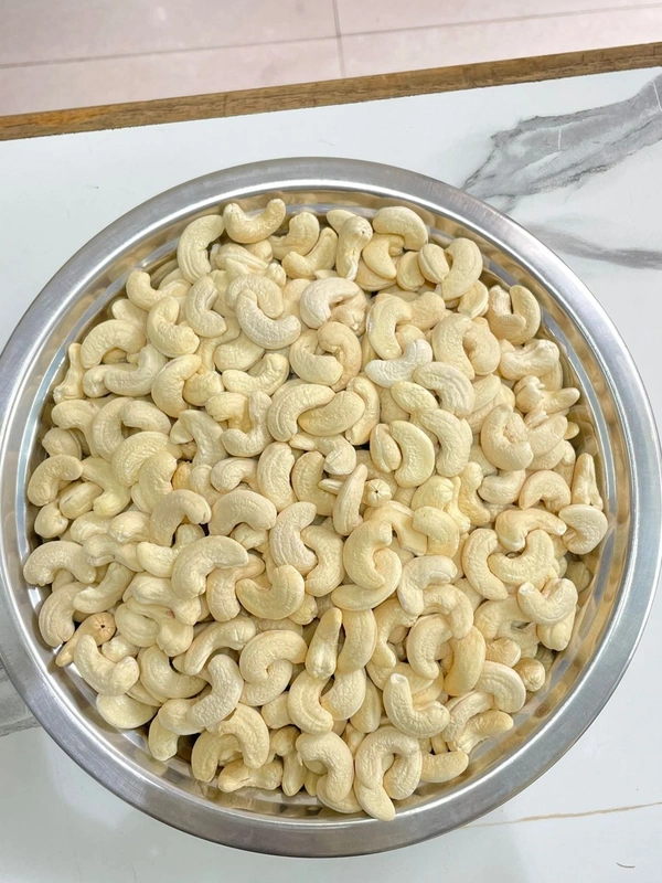 Kaju W-180 - 250gm
