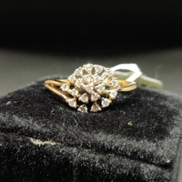 DIAMOND RING
