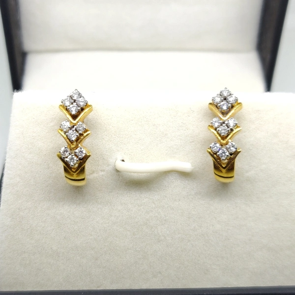 DIAMOND STUD 