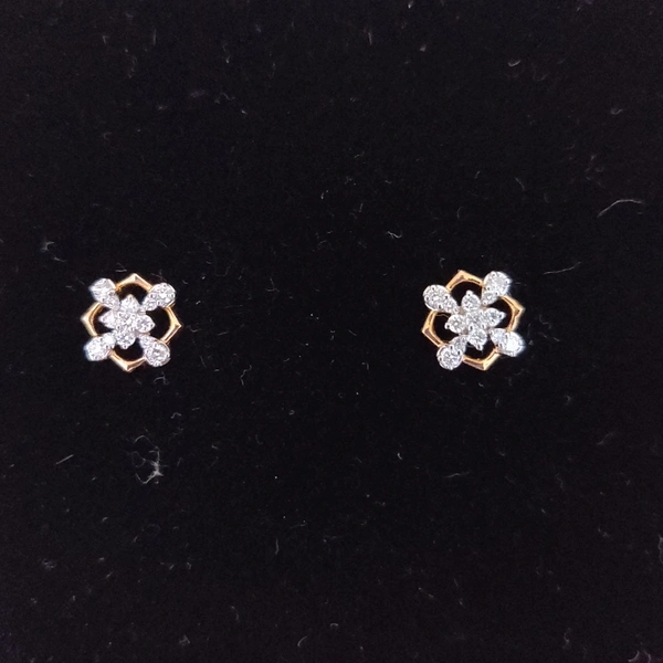 ROSE GOLD DIAMOND STUD