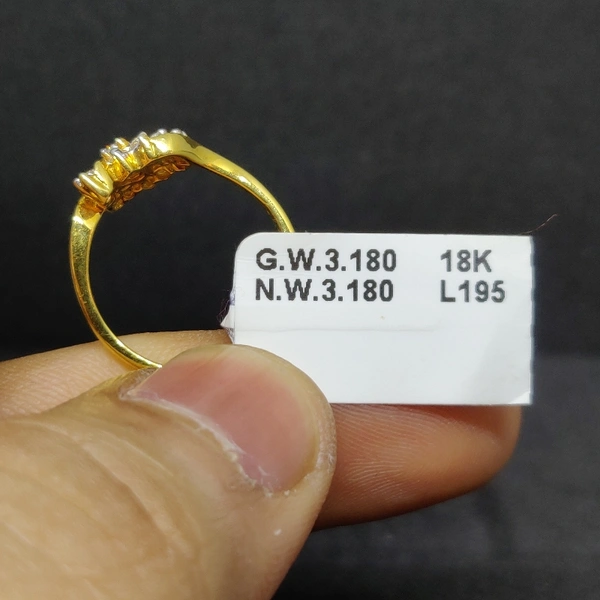 CZ DIAMOND GOLD RING