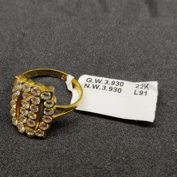 916 22kt Gold Diamond Ring