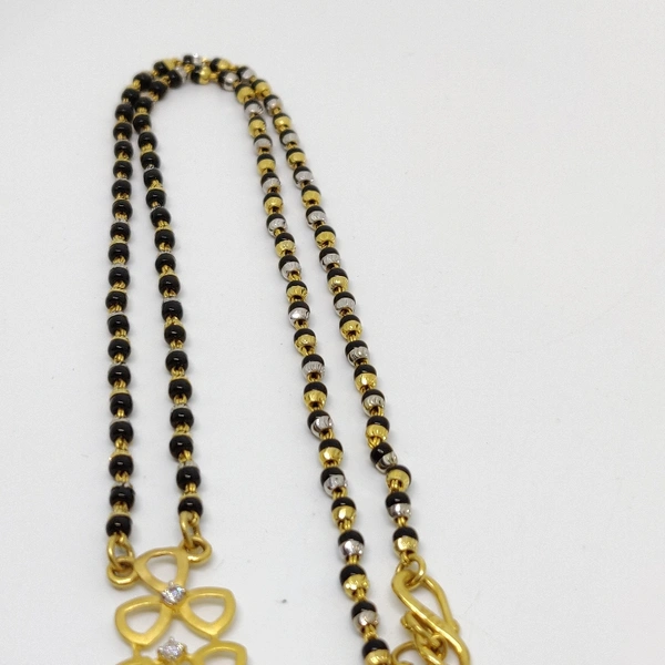 Short Mangalsutra