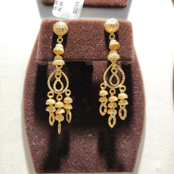 Dangling Earring