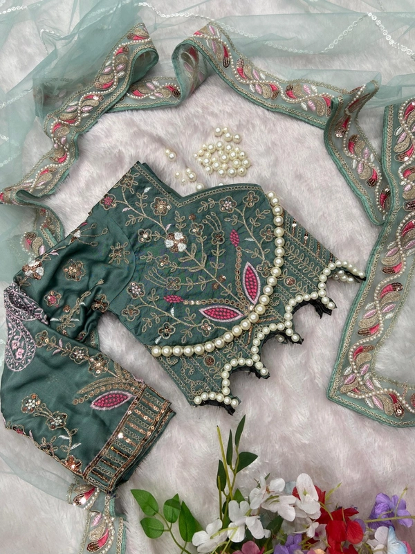 Azorte Fashion Premium Net Saree – Embroidery, Sequins & Hand Diamond Work (With Silk Inner)