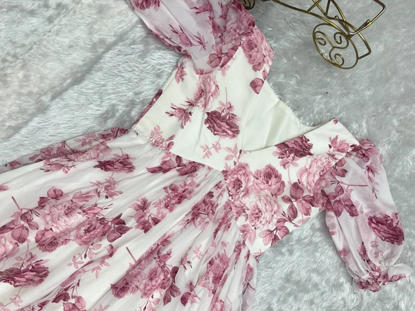 Azorte Fashion Buy Soft Georgette Floral One-Piece Dress – 4.5m Flair | Azorte Fashion - Pink, S (36)