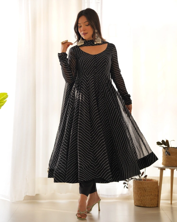 Azorte Fashion remium Pure Fox Georgette Laheriya Anarkali Set – 4m Flair, Dupatta & Pant  - Black, M (38)