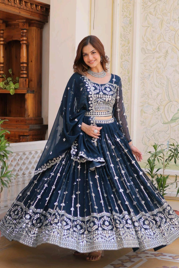 Azorte Fashion Wedding Lehenga Choli – Heavy Fox Georgette with 7mm Sequins Embroidery - Arapawa, M (38)