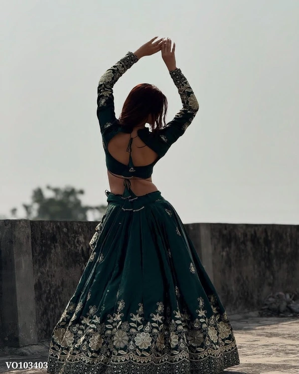 Azorte Fashion N Heavy Chinon Silk Lehenga Choli with 5mm Sequins & Zari Work + Georgette Dupatta – Fully Stitched (M to XXL) | Canvas Patta, Latkan Dori | Made in India - Fully Stitched up to XXL (44), XXL 44