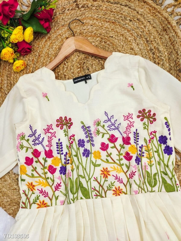 Azorte Fashion N Elegant Maska Cotton One-Piece Dress with Embroidery & Lining – Summer Short Sleeve Gown - M