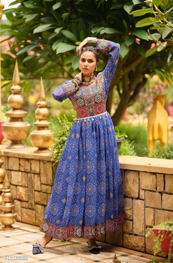 Faux Georgette Gown with Gamthi Jacquard Neck & Lace Border – 4 Meter Flair – Fully Stitched 