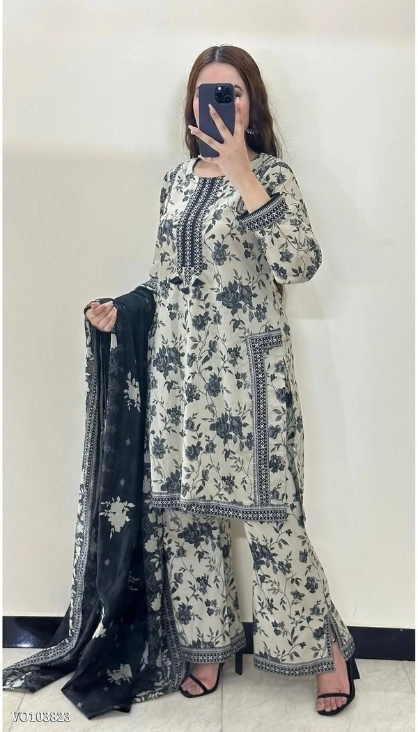 Azorte Fashion N Digital Print Natural Crepe Suit Set with Palazzo & Chiffon Georgette Dupatta – Fully Stitched - XL 42