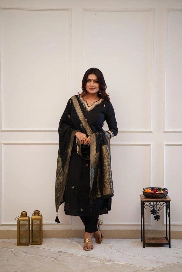 Azorte Fashion Roman Silk Designer Kurti Set with Zari & Jacquard Work | Festive Wear - Black, M (38)