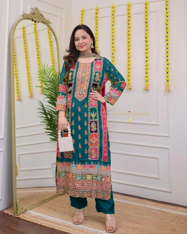 Azorte Fashion Ivory Pakistani Suit with Digital Prints & Sequin Embroidery  - L (40)
