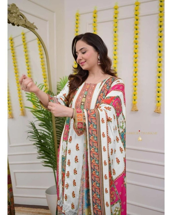 Azorte Fashion Ivory Pakistani Suit with Digital Prints & Sequin Embroidery  - L (40)