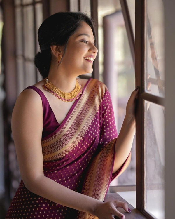 Azorte Fashion Azorte Banarasi Soft Silk Saree with Zari Work & Jacquard Border – Regal Elegance