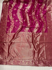 Azorte Fashion Azorte Banarasi Soft Silk Saree with Zari Work & Jacquard Weave – Timeless Elegance