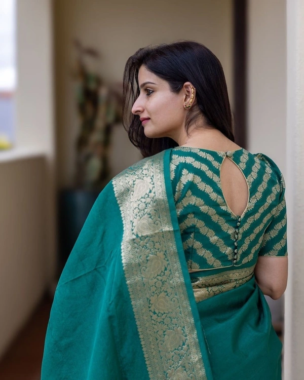 Azorte Fashion Soft Lichi Silk Saree with Rich Pallu & Jacquard Work | Premium Ethnic Wear