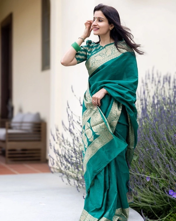Azorte Fashion Soft Lichi Silk Saree with Rich Pallu & Jacquard Work | Premium Ethnic Wear