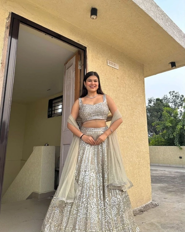 Azorte Fashion Elegant Rangoli Silk Lehenga – Heavy Embroidery, Zari & Sequins Work