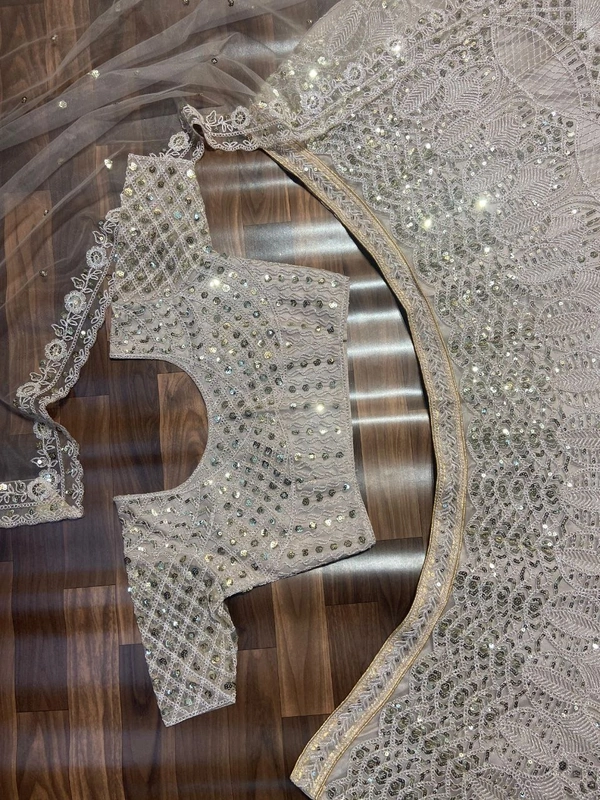 Azorte Fashion Elegant Premium Net Lehenga with Heavy Sequins & Dori Work – 3.5 M Flair