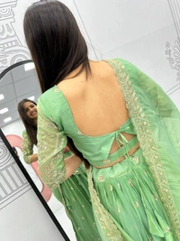Azorte Fashion Luxurious Gold Crush Lehenga Choli – Heavy Embroidery & Sequence Work - L