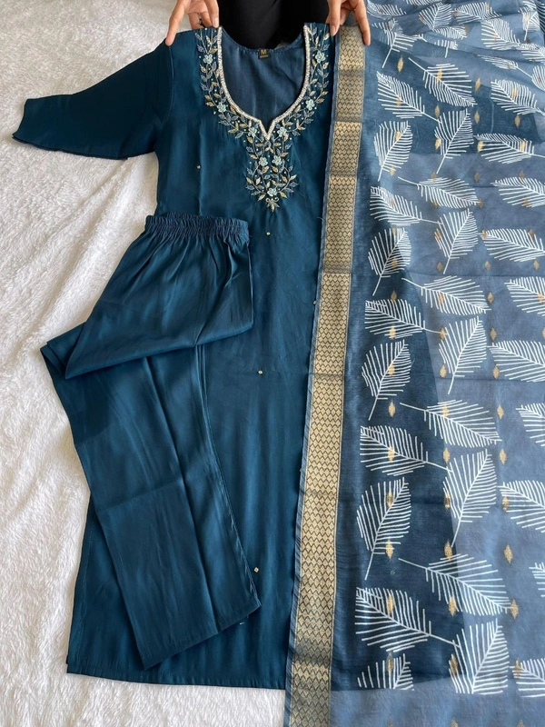 Azorte Fashion Elegant Roman Silk Kurti Set – Handwork & Digital Print Dupatta - M (38)