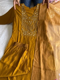 Azorte Fashion Designer Mustard Yellow Kurti Set – Hand Embroidery & Chanderi Digital Print Dupatta - L (40)