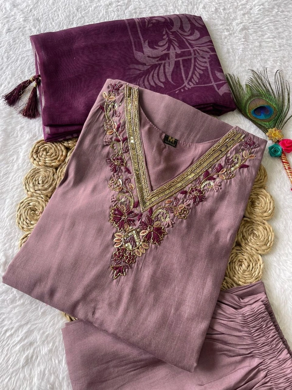 Azorte Fashion Elegant Ice Wine Kurti Set – Hand Embroidery & Chanderi Digital Print Dupatta - M (38)
