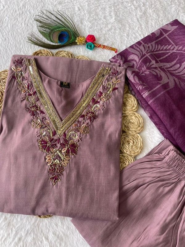 Azorte Fashion Elegant Ice Wine Kurti Set – Hand Embroidery & Chanderi Digital Print Dupatta - M (38)