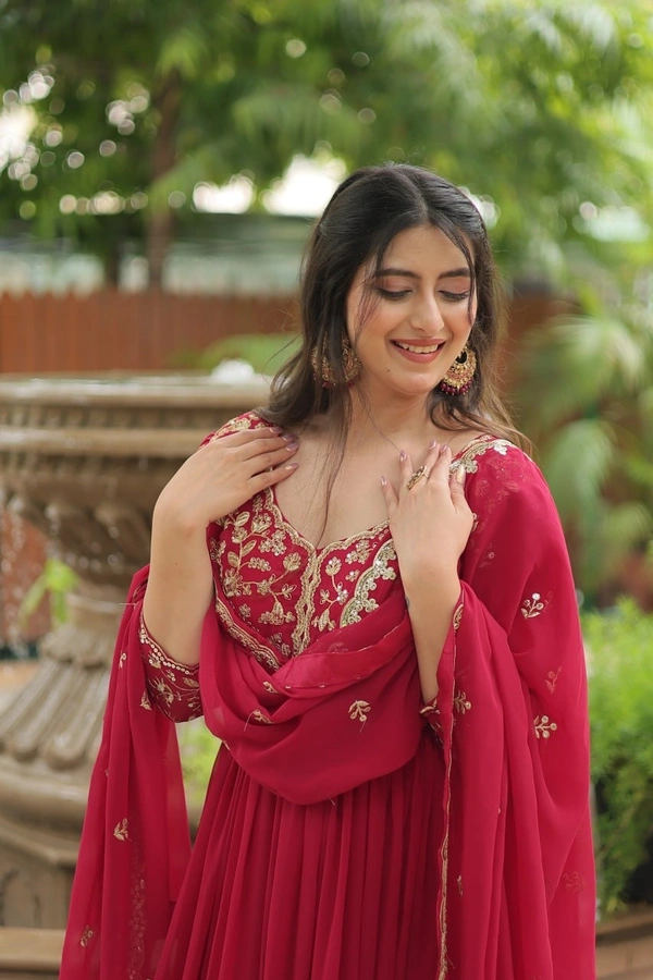 Azorte Fashion Designer Faux Blooming Gown with Sequins Embroidery & Dupatta - L (40)