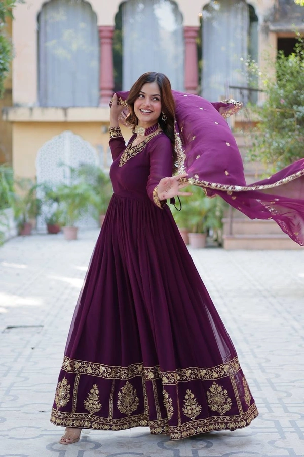Azorte Fashion Luxury Faux Blooming Georgette Gown with Zari & Sequins Embroidery – Designer Gown with Dupatta - Valentino, XXL (44)