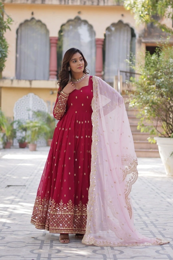 Azorte Fashion Elegant Faux Blooming Gown with Zari Sequins Embroidery & Tabby Silk Dupatta - M (38)
