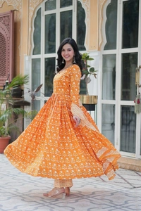 Azorte Fashion Elegant Cotton Kurti Set with Dupatta – Trendy & Comfortable Ethnic Wear - Red Damask, M (38)
