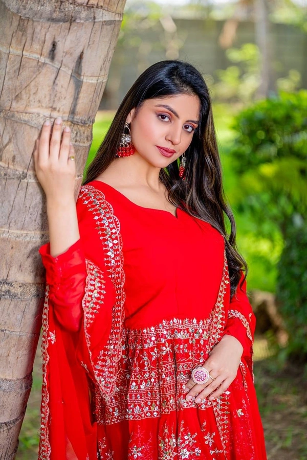 Azorte Fashion Designer Embroidered Party Wear Top & Sharara – Fox Georgette, Fully Stitched - Guardsman Red, XL Upto XXL