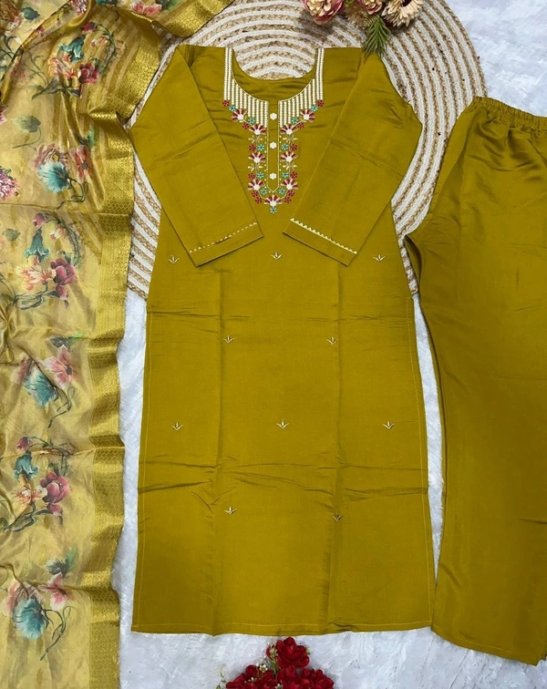 Azorte Fashion Luxury Roman Silk Embroidered Kurti Set – Jacquard Digital Print Dupatta - XL (42)