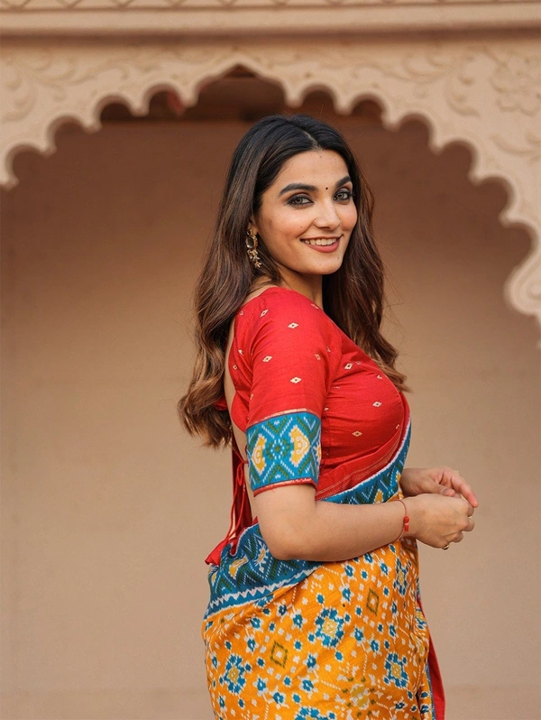 Azorte Fashion Dola Silk Patola Saree | Foil Print | Festive & Wedding Wear - Unstitched