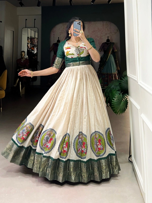 Azorte Fashion Dola Silk Gown with Koti | Kalamkari Print & Zari Weaving | Ready-to-Wear - Green, M
