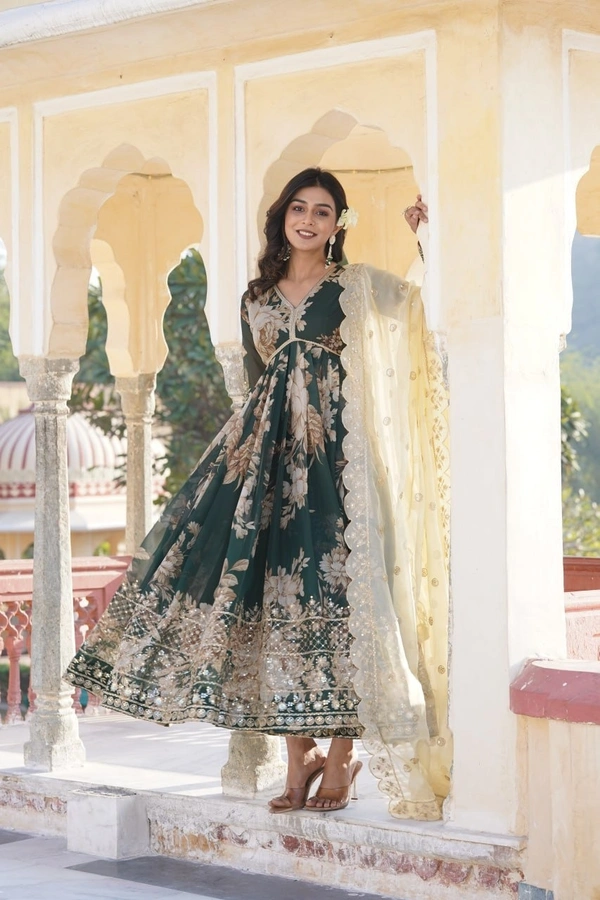 Azorte Fashion Premium Alia Cut Gown with Dupatta | Digital Printed Russian Silk | Zari & Sequins Embroidery - XL
